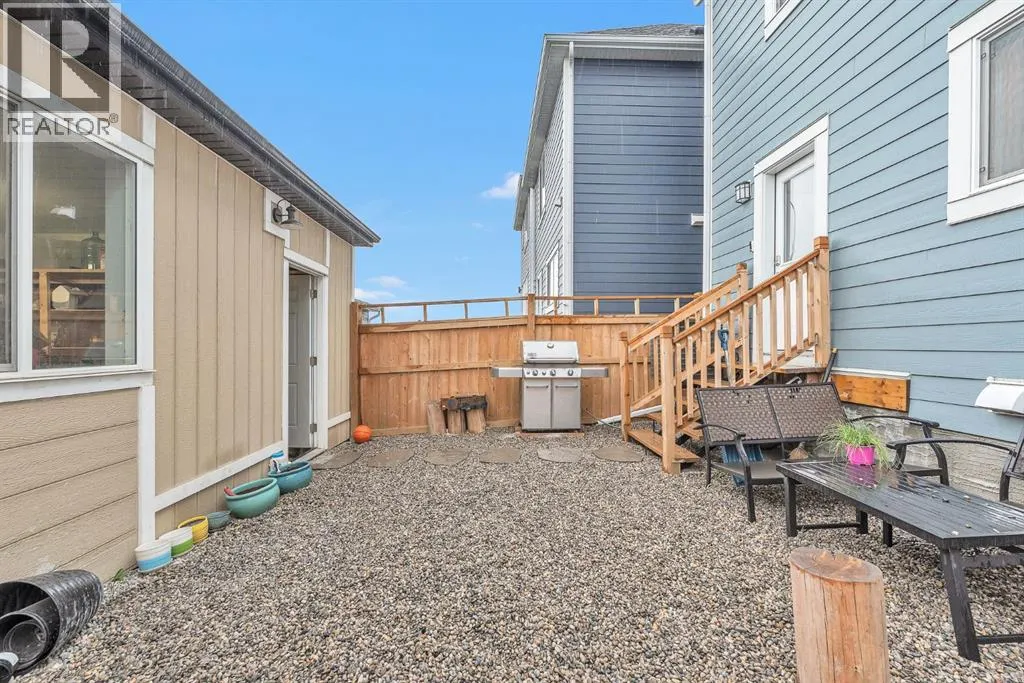 354 Magnolia Square SE
