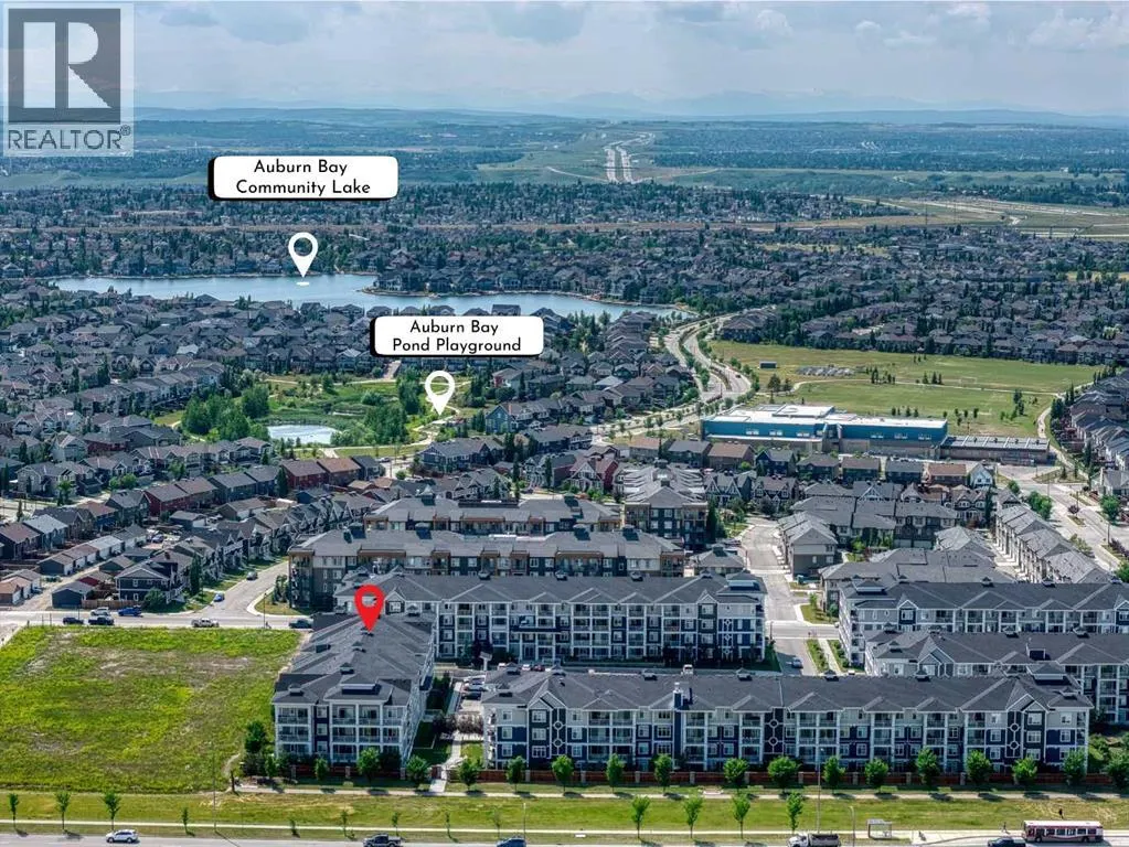 215, 300 Auburn Meadows Common SE