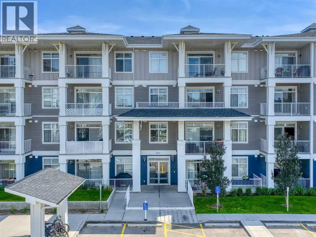 215, 300 Auburn Meadows Common SE