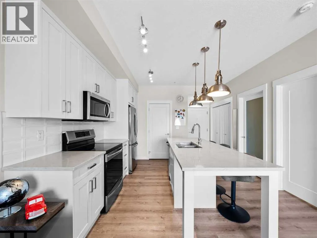 215, 300 Auburn Meadows Common SE