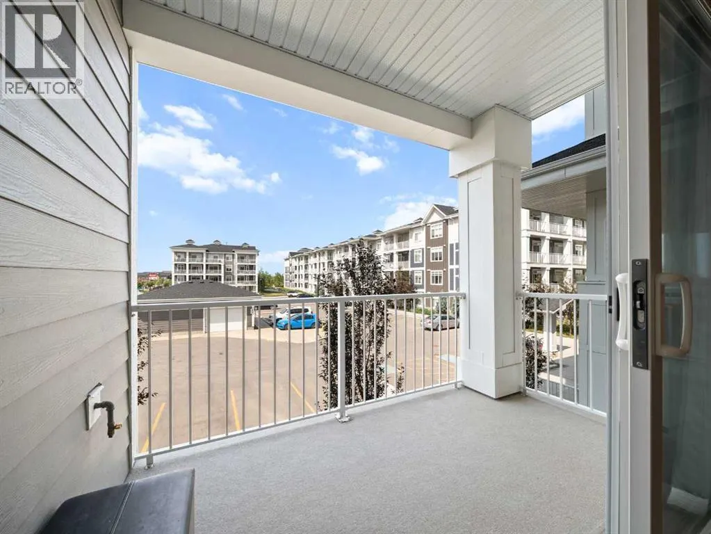 215, 300 Auburn Meadows Common SE