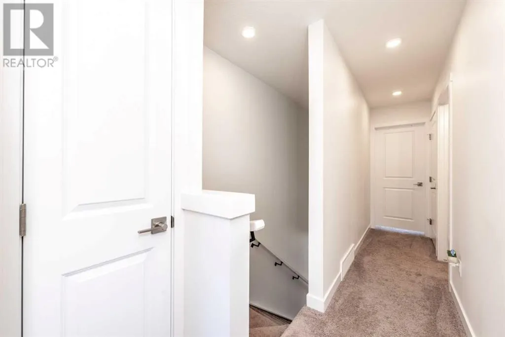 902, 33 Merganser Drive W