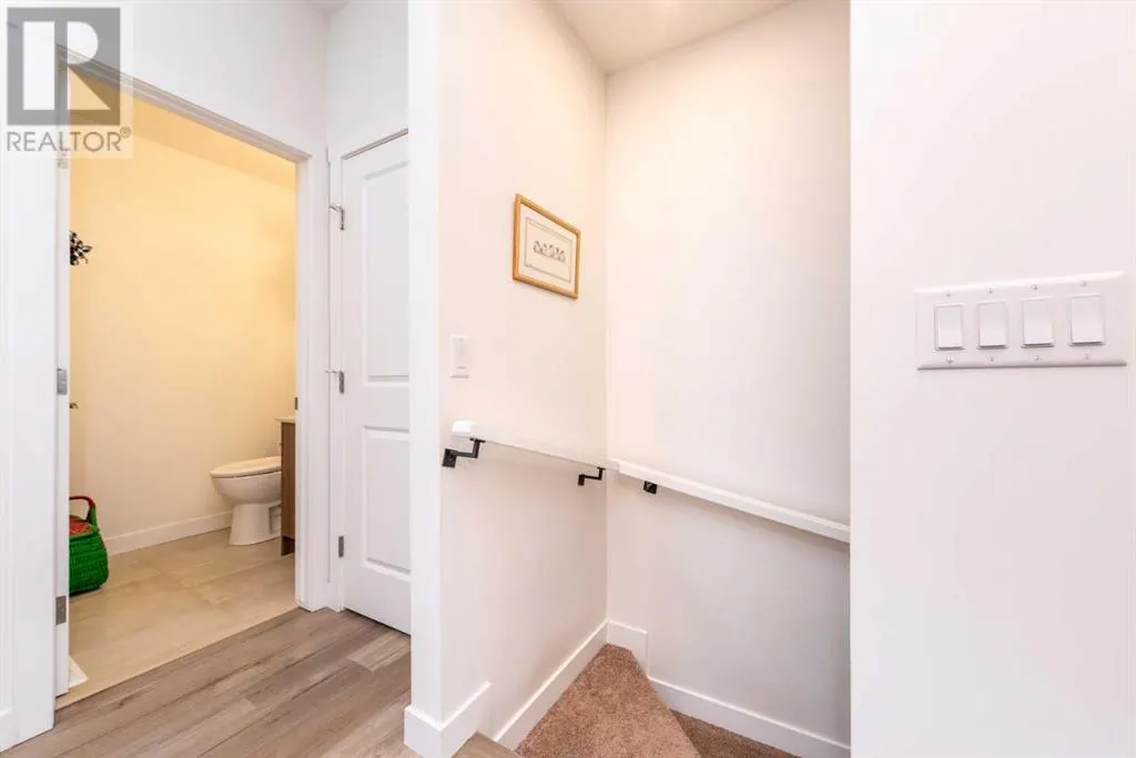 902, 33 Merganser Drive W