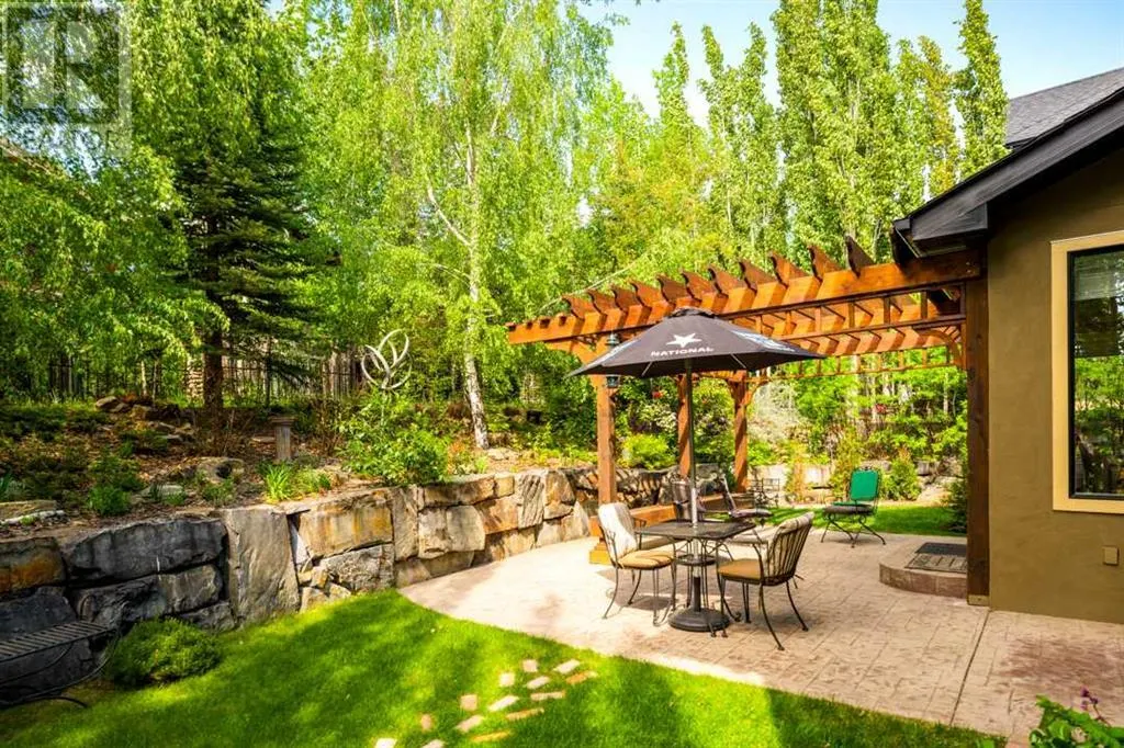 10 Spring Valley Place SW