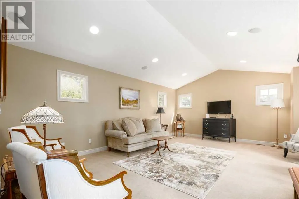 10 Spring Valley Place SW