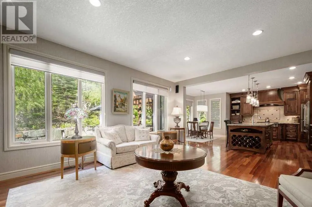 10 Spring Valley Place SW