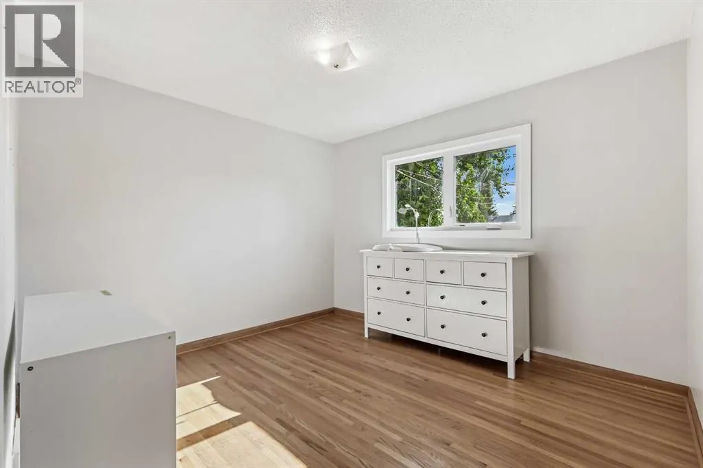 92 Governor Drive SW