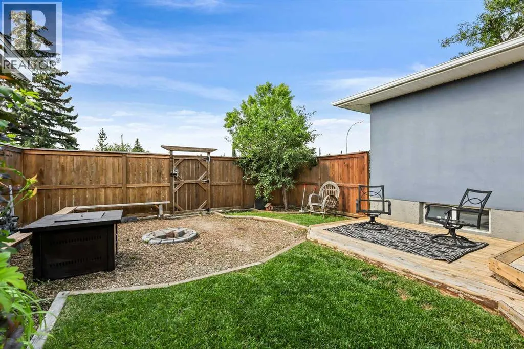 92 Governor Drive SW