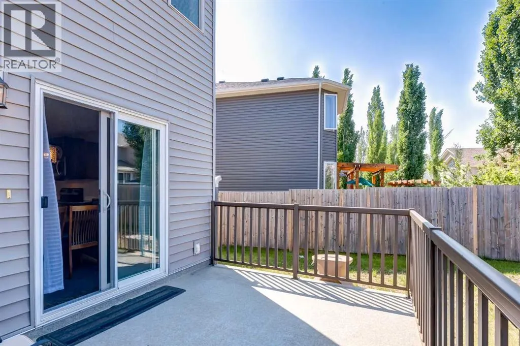 70 Silverado Skies Crescent SW
