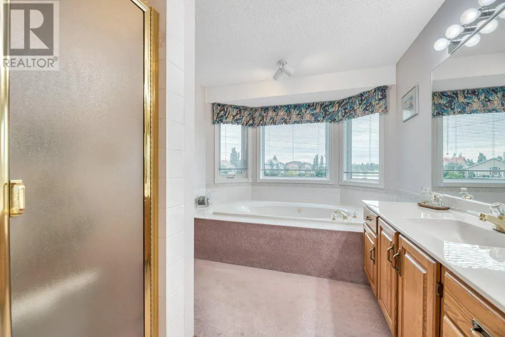 517 Lakeside Greens Place