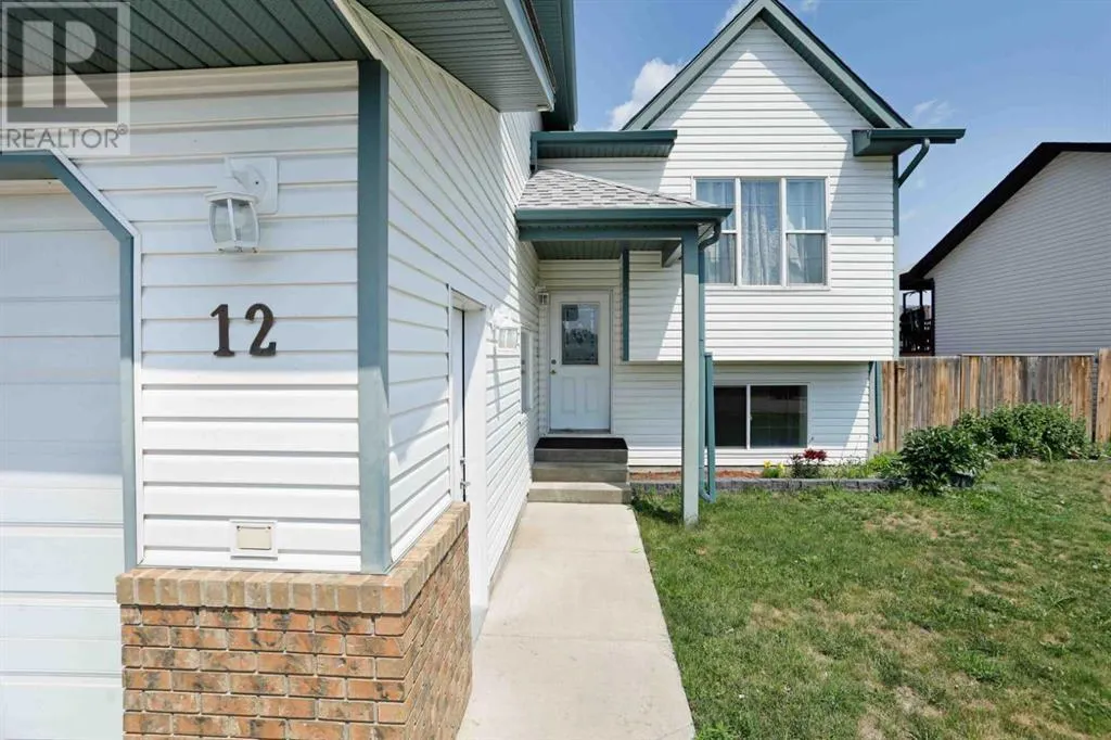 12 Upland Place W