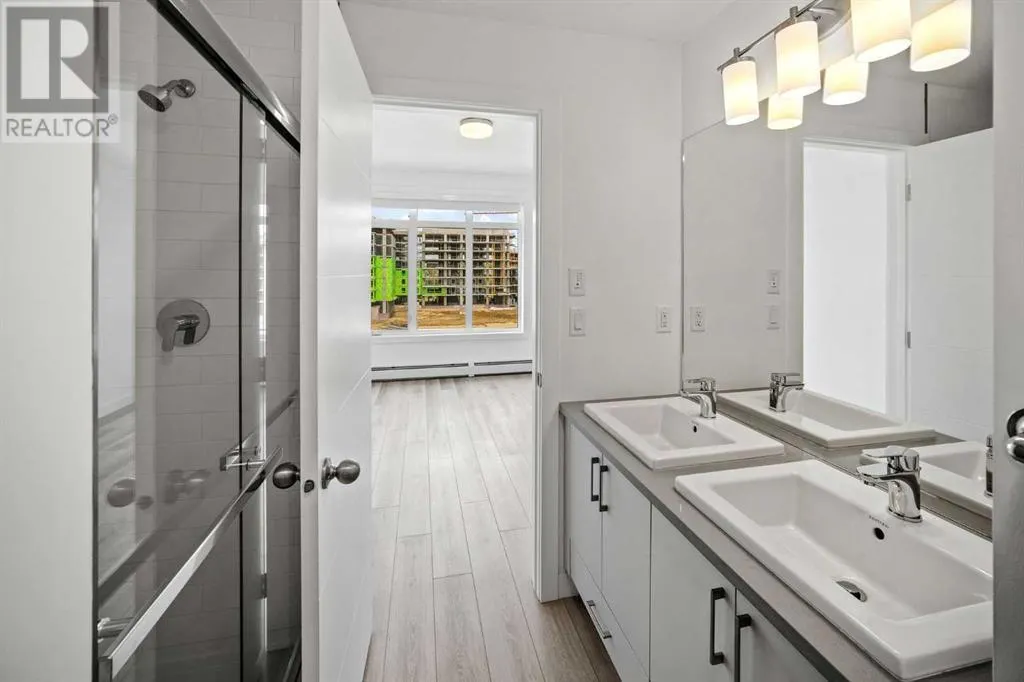 403, 205 Spring Creek Common SW
