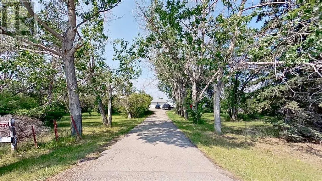 243039 Paradise Road