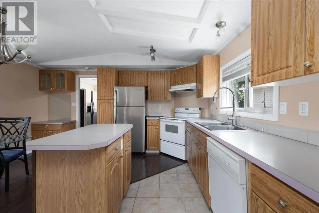 293 Grenfell Crescent