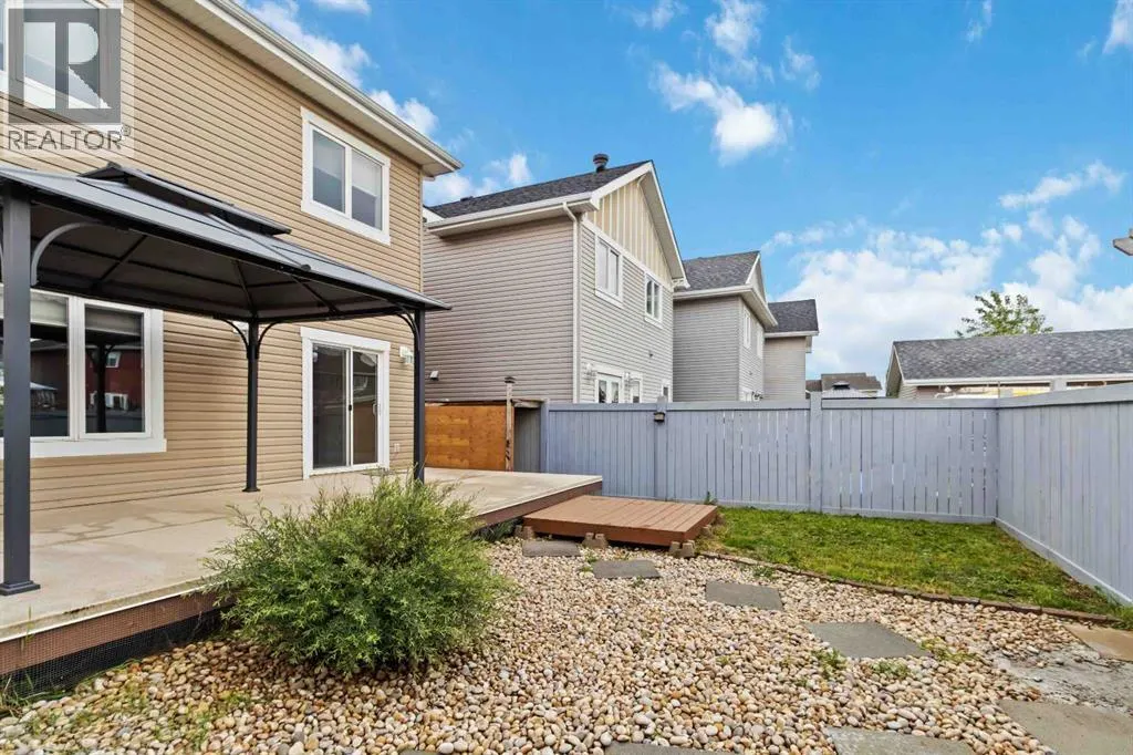 176 Coniker Crescent