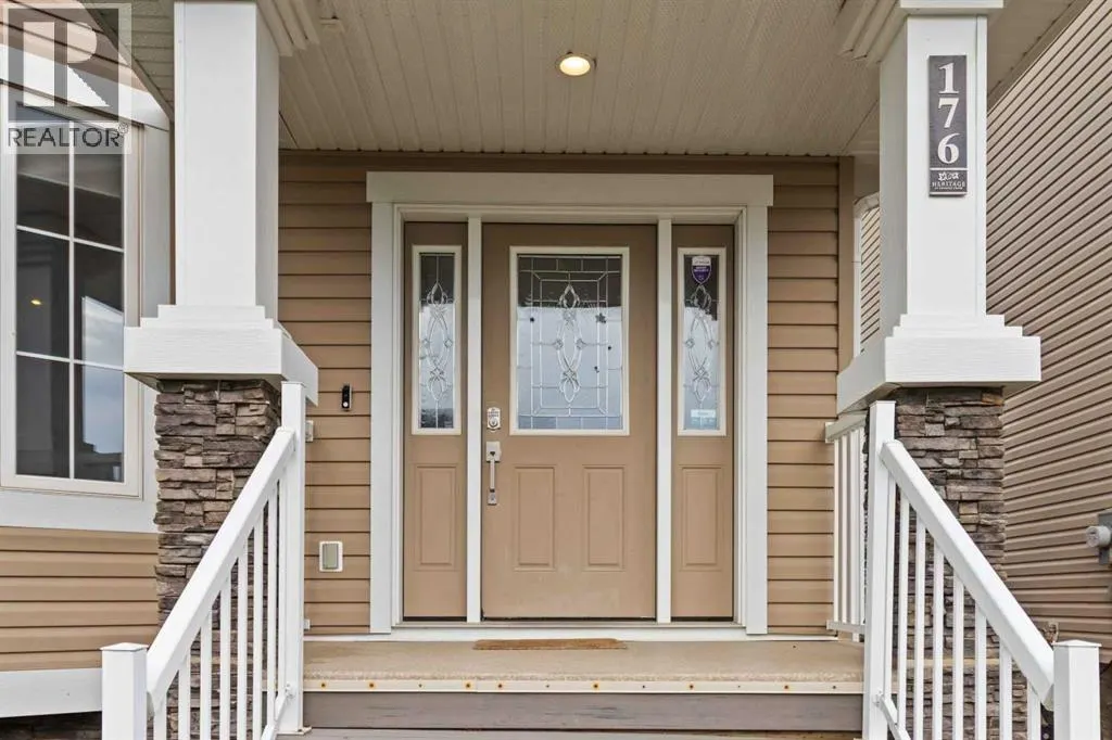 176 Coniker Crescent