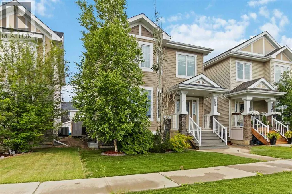 176 Coniker Crescent