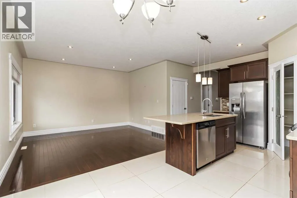 176 Coniker Crescent