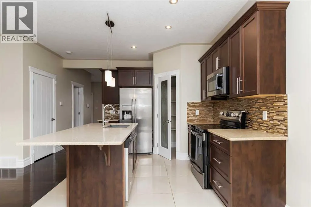 176 Coniker Crescent