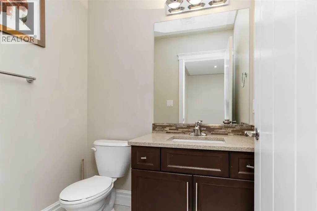 176 Coniker Crescent