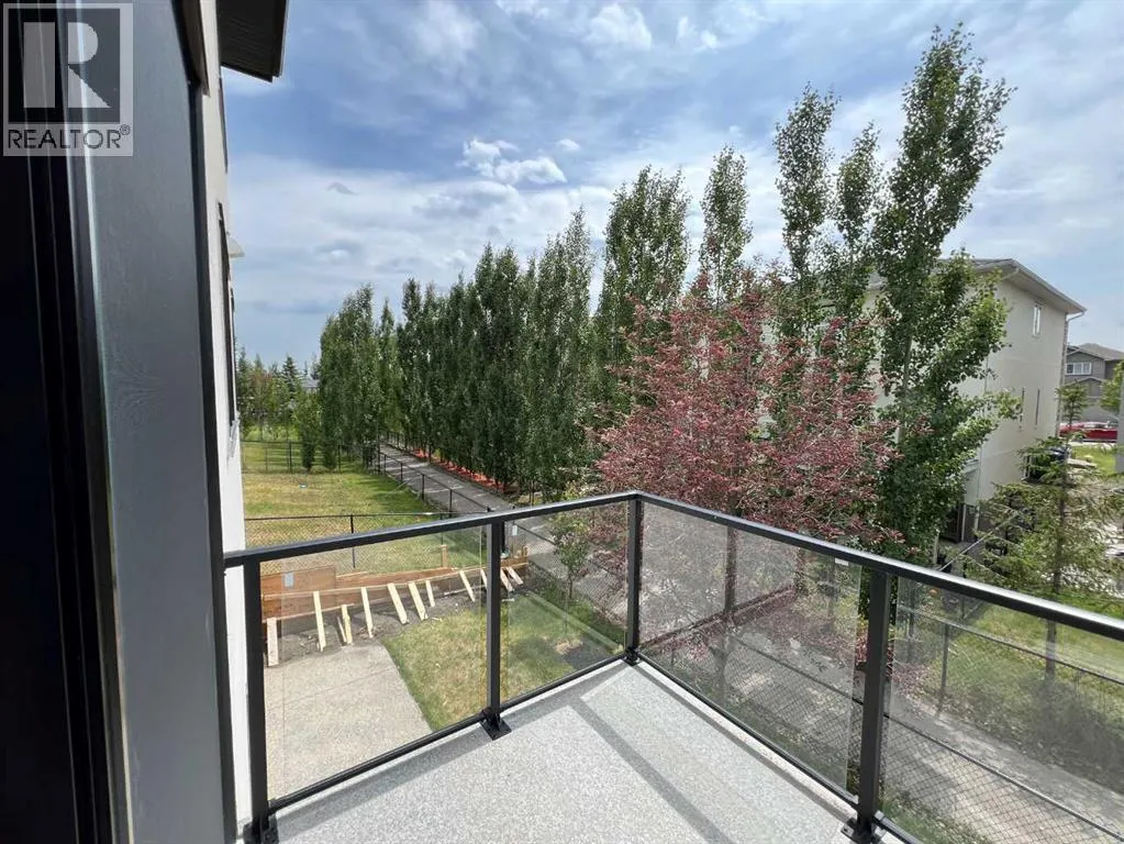 236 East Lakeview Place