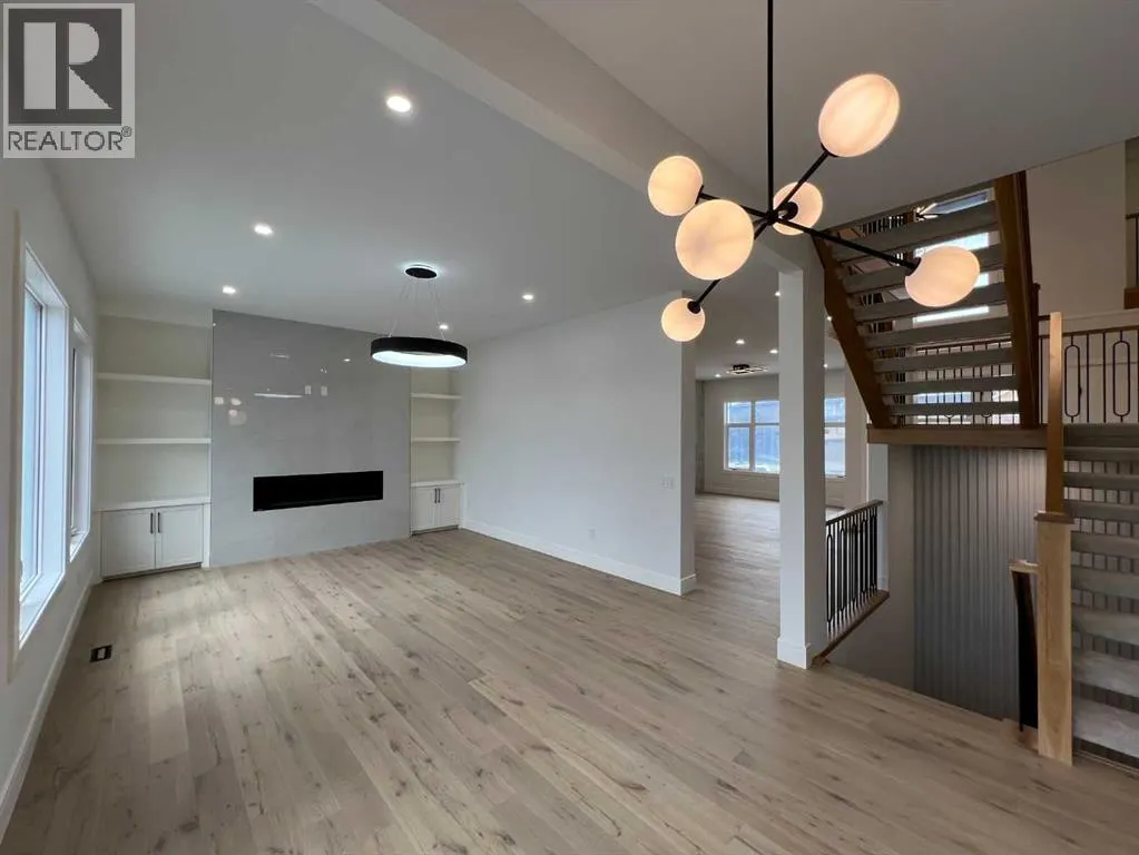 236 East Lakeview Place