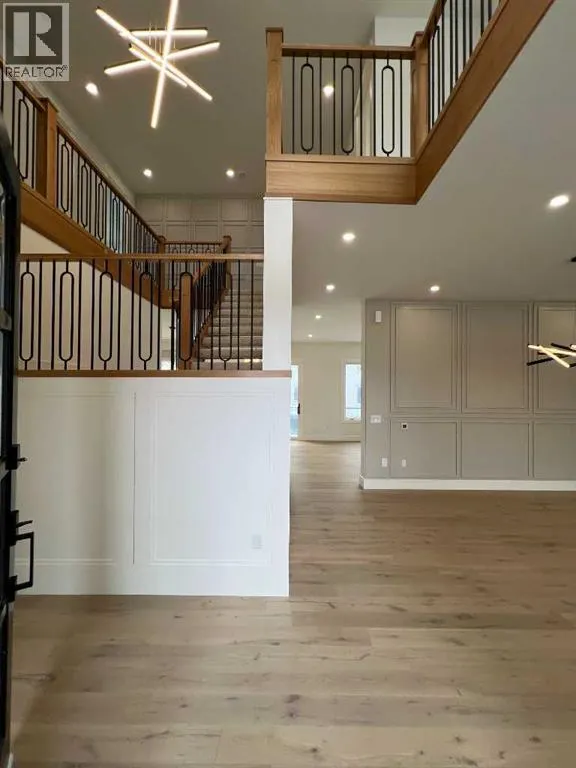 236 East Lakeview Place