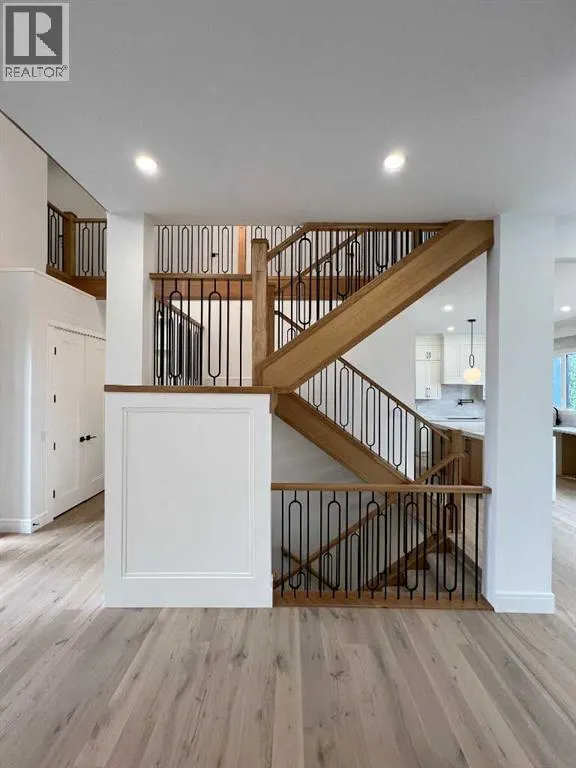 236 East Lakeview Place
