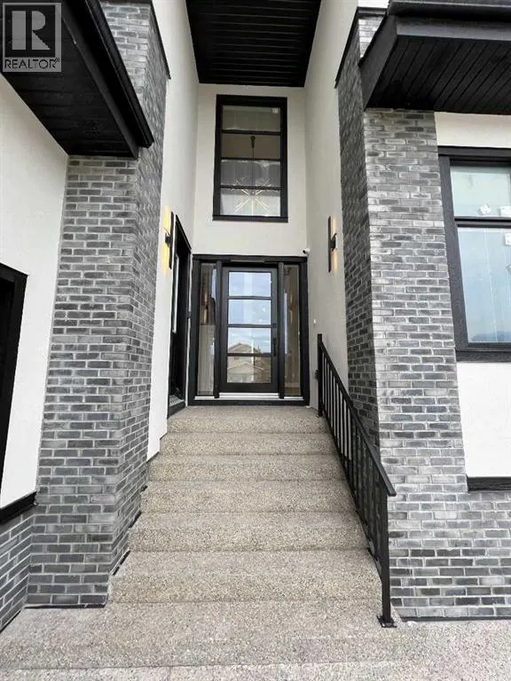 236 East Lakeview Place
