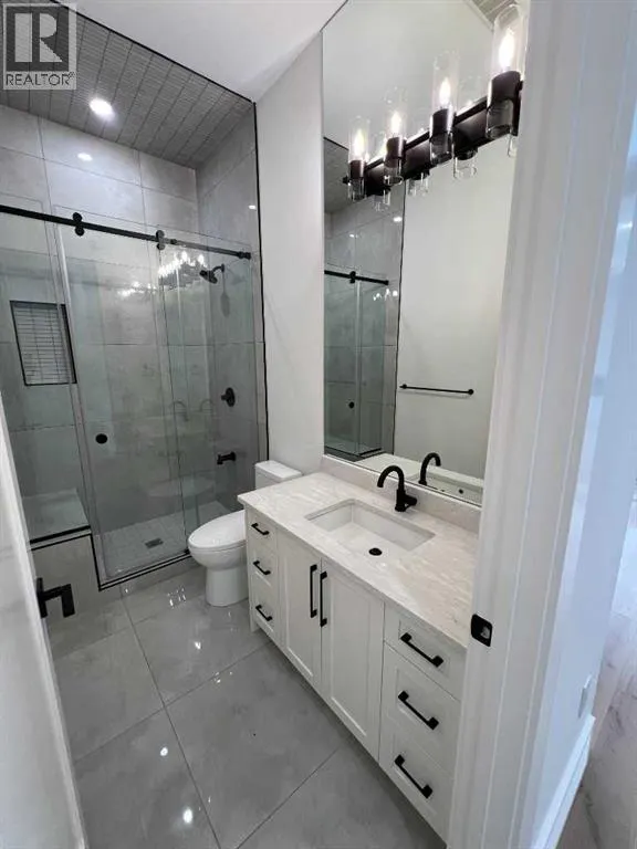 236 East Lakeview Place