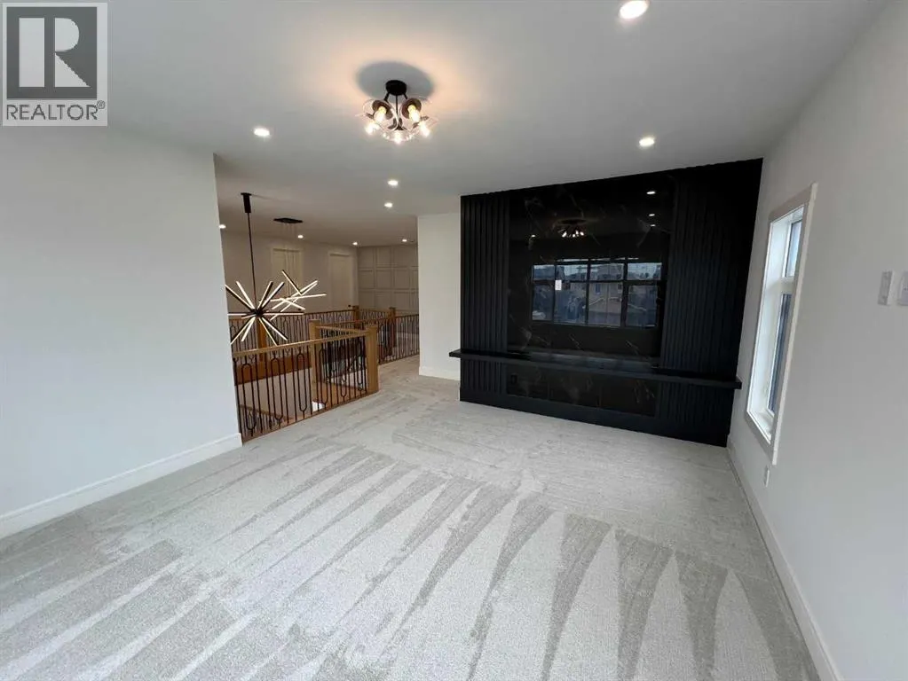 236 East Lakeview Place