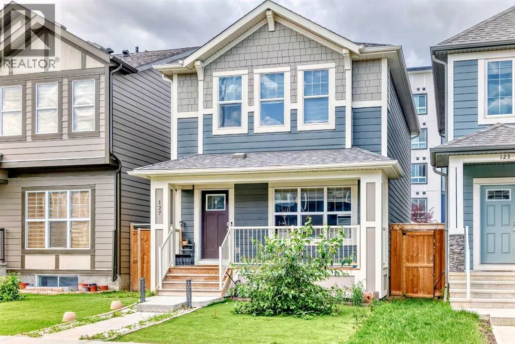 127 Masters Street SE