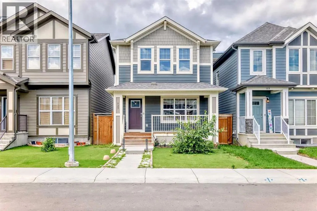 127 Masters Street SE