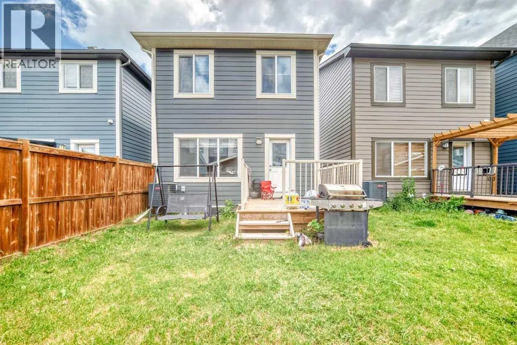 127 Masters Street SE