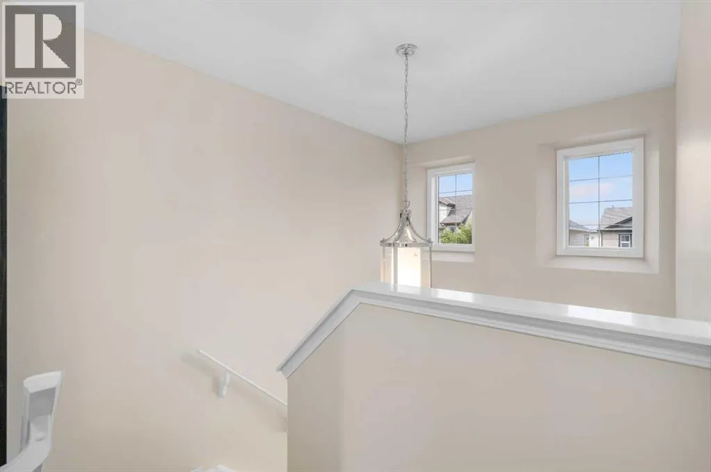 80 Legacy Crescent SE