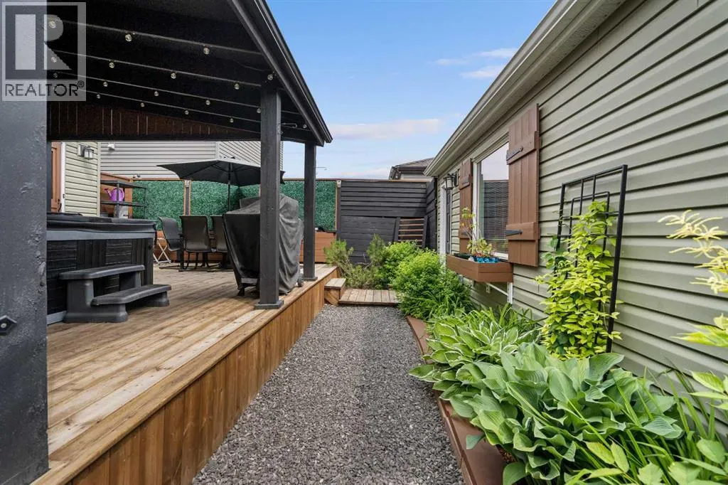 80 Legacy Crescent SE