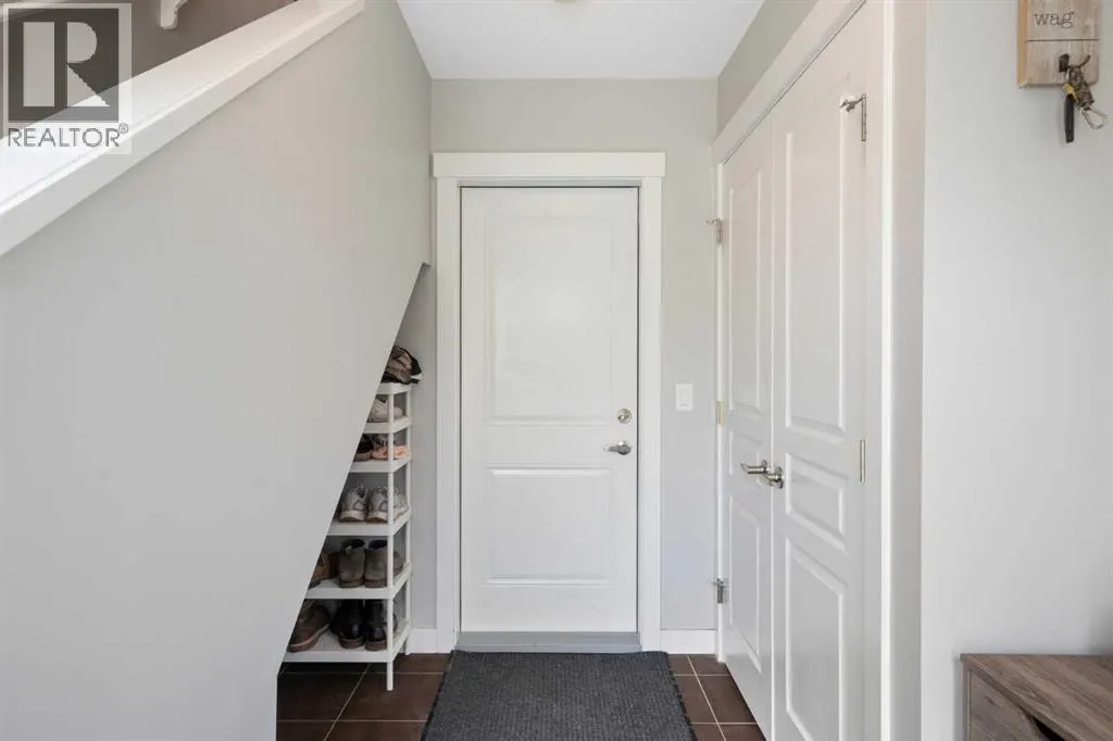 301, 32 Horseshoe Crescent