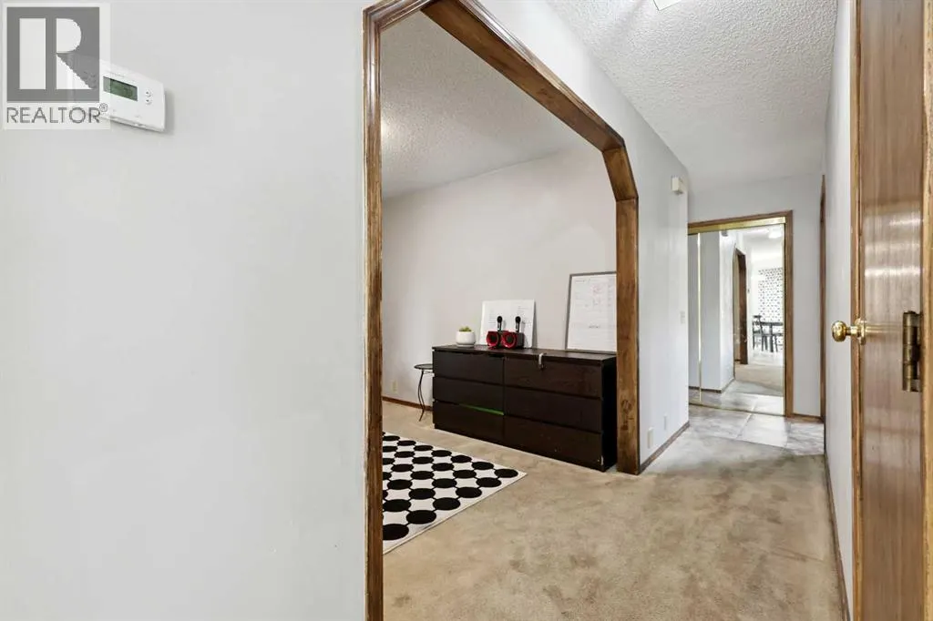 69 Mckenzie Place SE