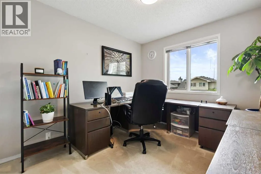 69 Mckenzie Place SE