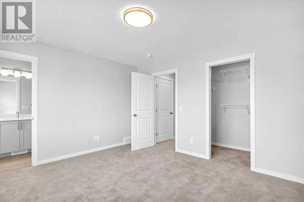 74 Wedderburn Drive