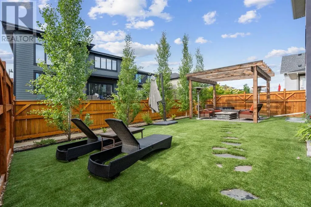 131 Aspen Summit Boulevard SW