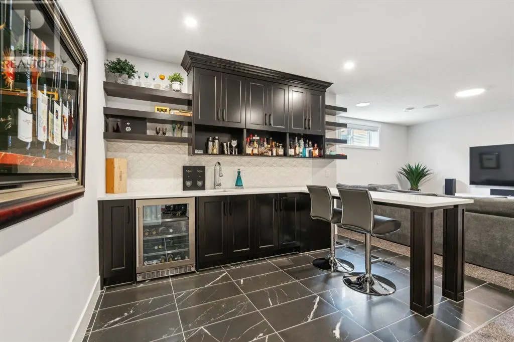 131 Aspen Summit Boulevard SW