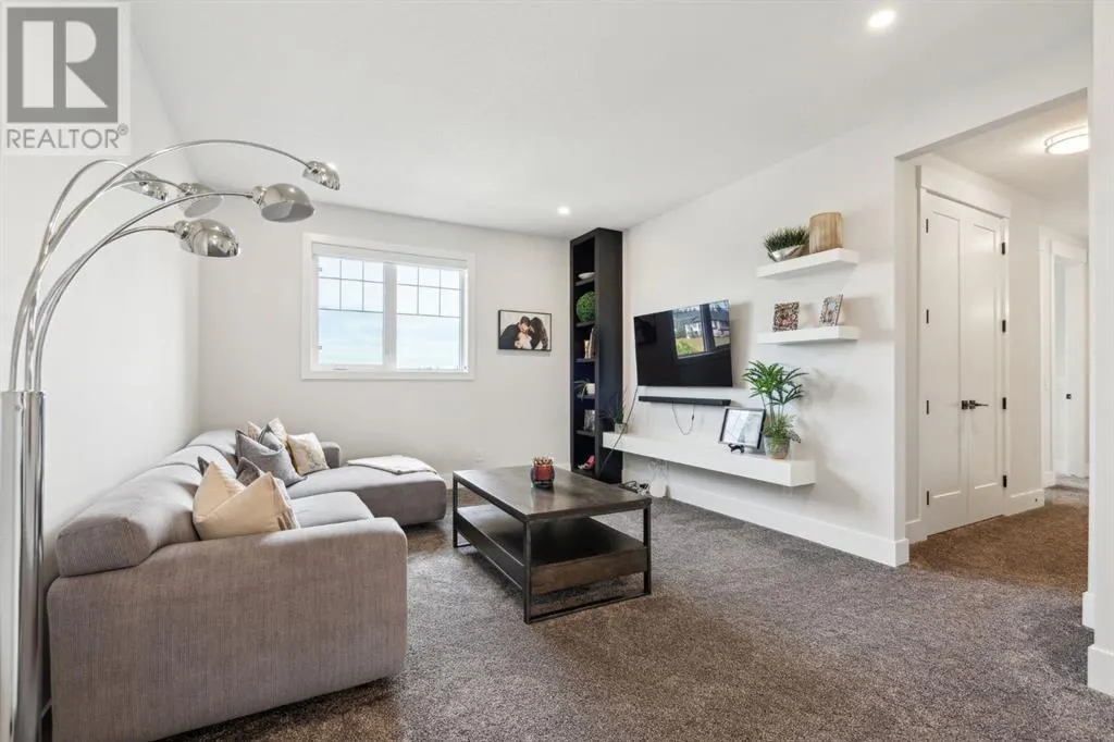 131 Aspen Summit Boulevard SW