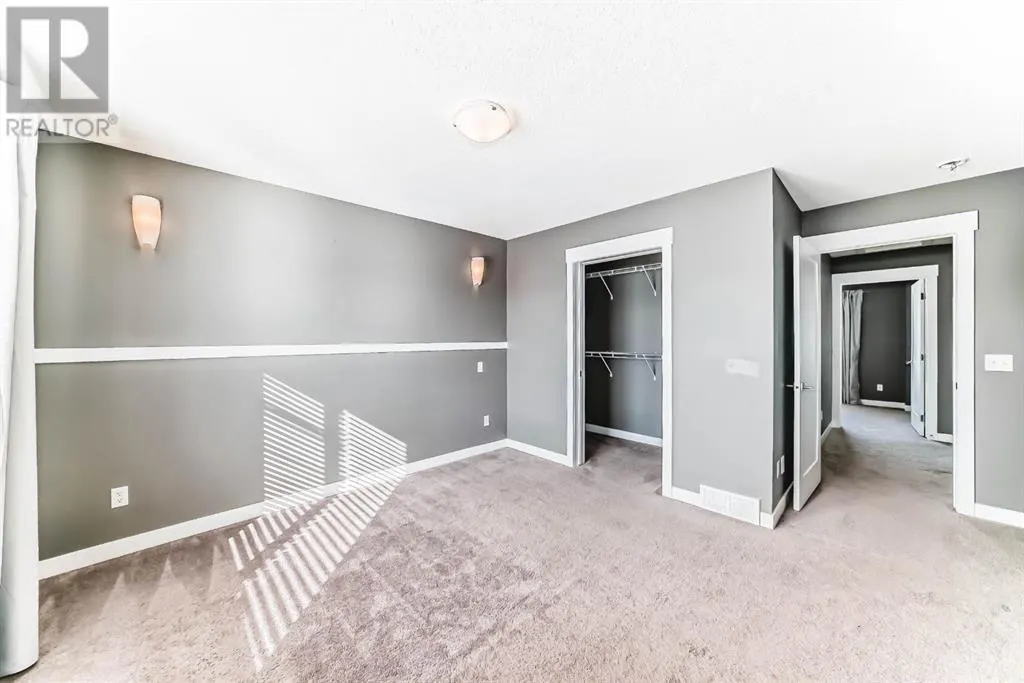 52, 111 Rainbow Falls Gate