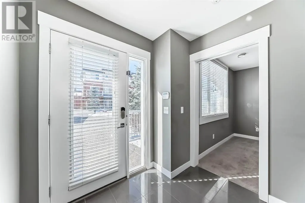 52, 111 Rainbow Falls Gate