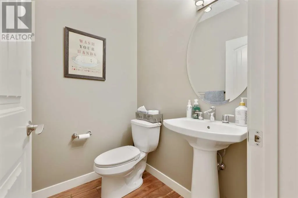 4 Auburn Sound Court SE