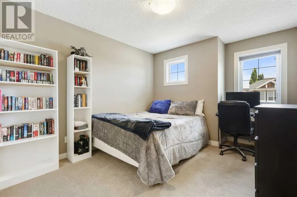 4 Auburn Sound Court SE