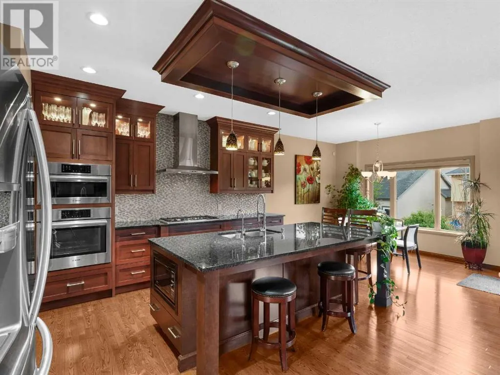 248 ASPENMERE Close