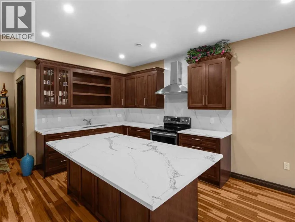 248 ASPENMERE Close