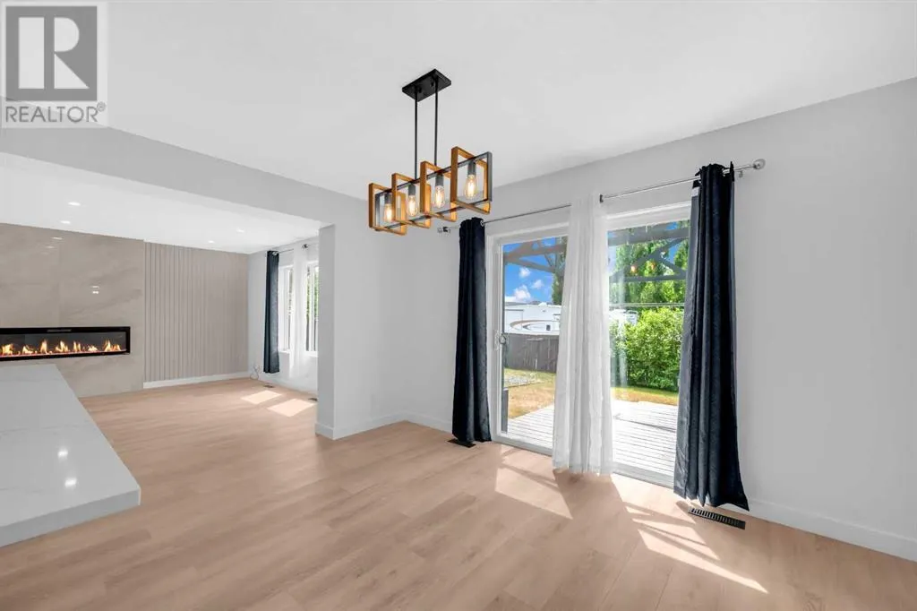 126 Oakmere Point